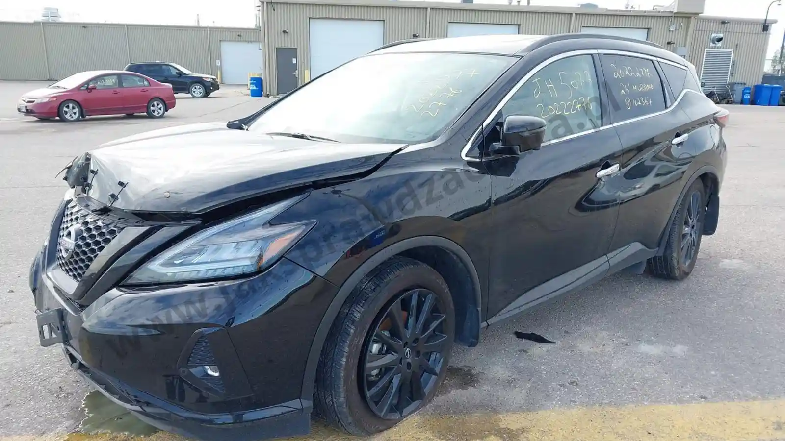 Nissan Murano 2024 na archiwalnych zdjęciach aukcji IAA w Kanadzie